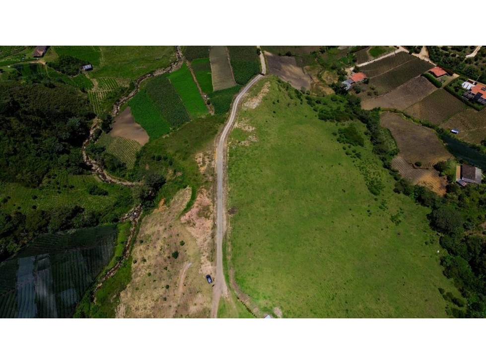 Lote derecho para la venta en El Carmen de Viboral, vereda la chapa — foto 5