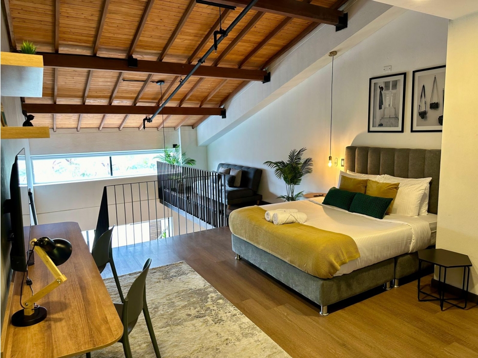 Espectacular apartaestudio dúplex para renta amoblada en Laureles