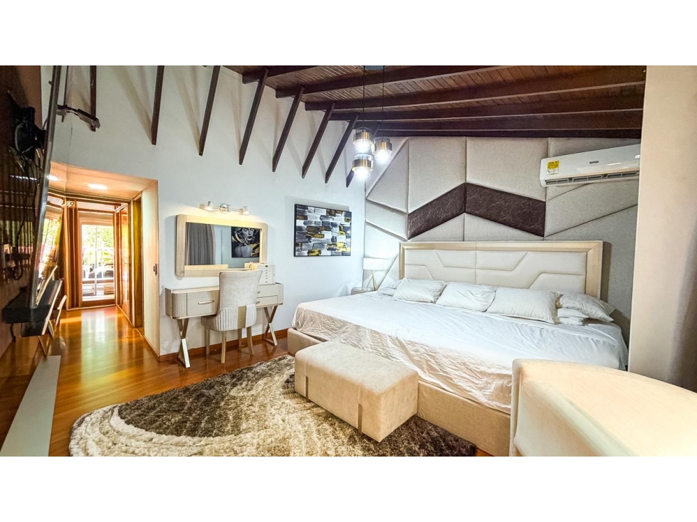 Casa de Lujo para la venta en la Loma de El Tesoro foto 18