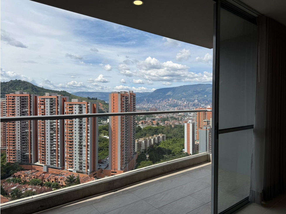 Apartamento en venta piso alto Suramericana — foto 2