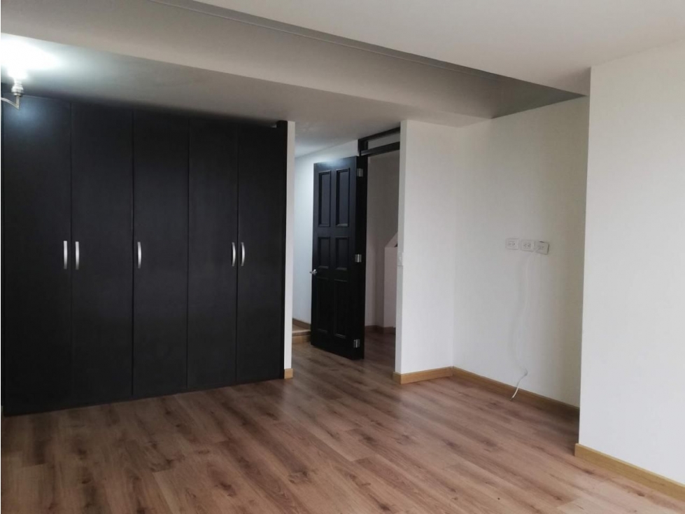 Apartamento dúplex para la venta en la pasadena, Bogotá — foto 6