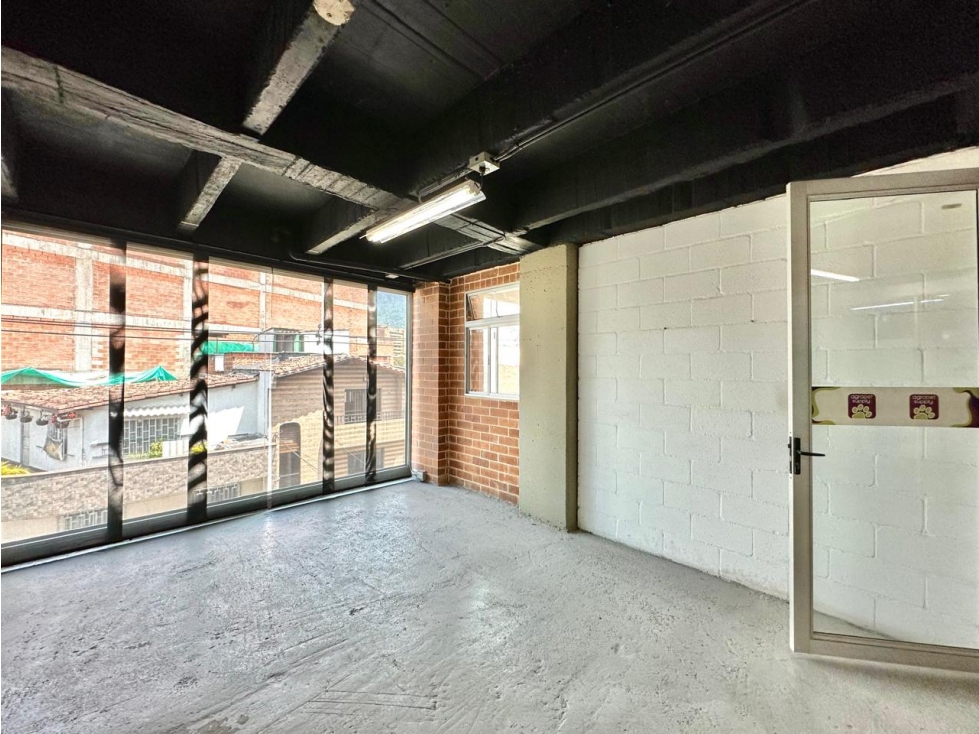 Edificio para inversión en venta, Envigado, cerca al parque san josé - 1