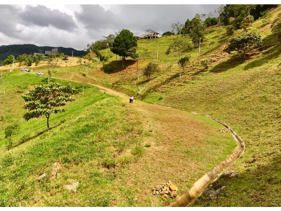 Lote para la venta en Envigado, excelente ubicación