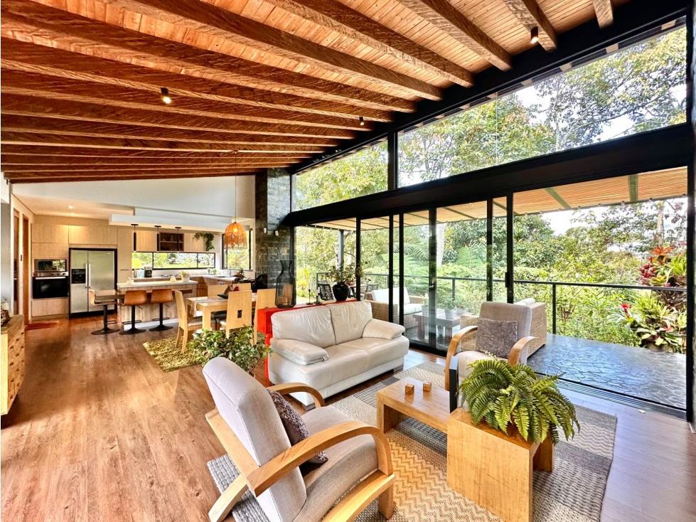 Casa campestre de lujo para venta en La ceja, dentro de parcelación — foto 3