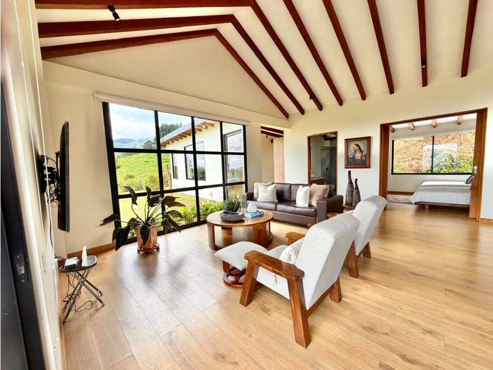 Casa campestre para renta amoblada en La ceja, sector el Tambo — foto 4