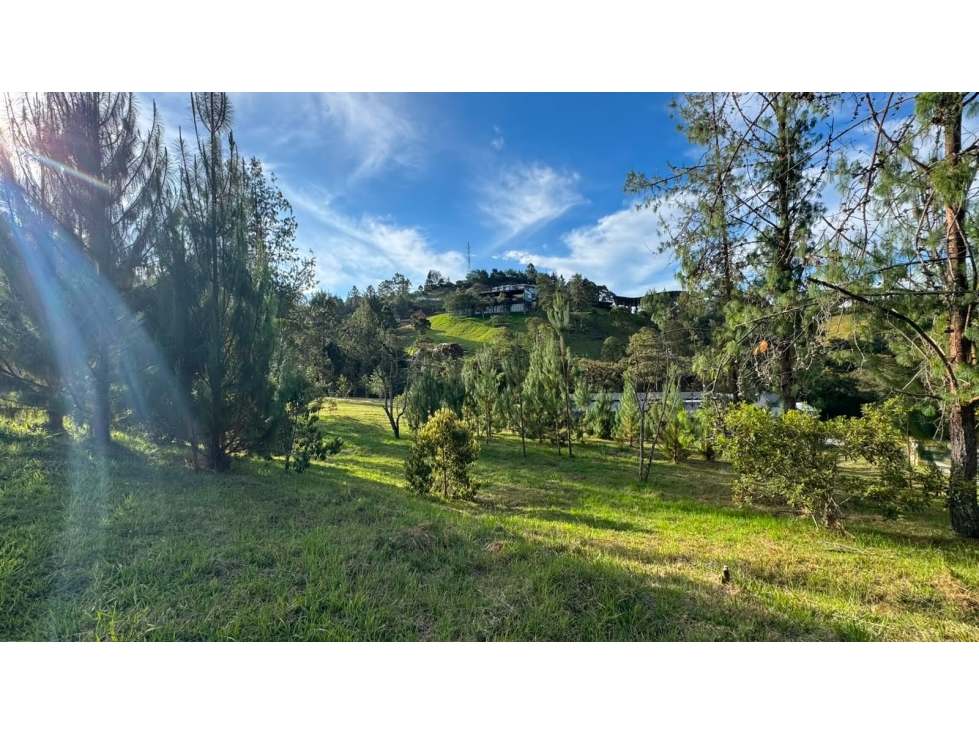 Lote en parcelación para venta en Envigado, altos del escobero — foto 3