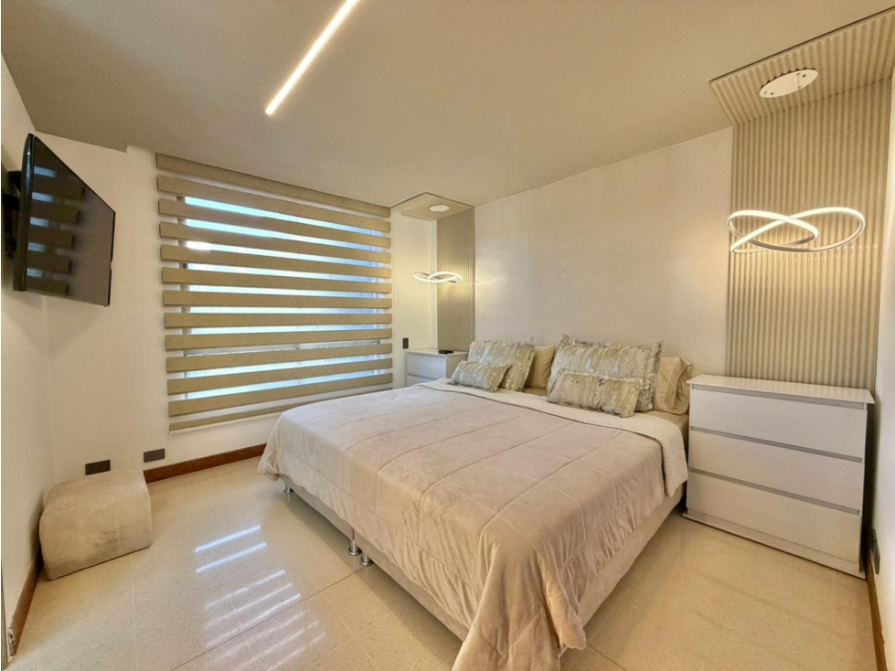 Apartamento para la renta amoblada en El Poblado, loma de Los Gonzalez — foto 5