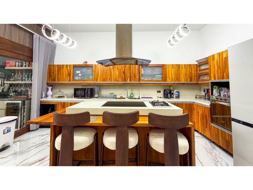Casa de Lujo para la venta en la Loma de El Tesoro foto 23
