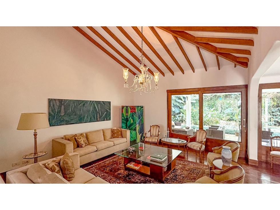 Casa para la renta amoblada y tradicional en El Poblado — foto 3