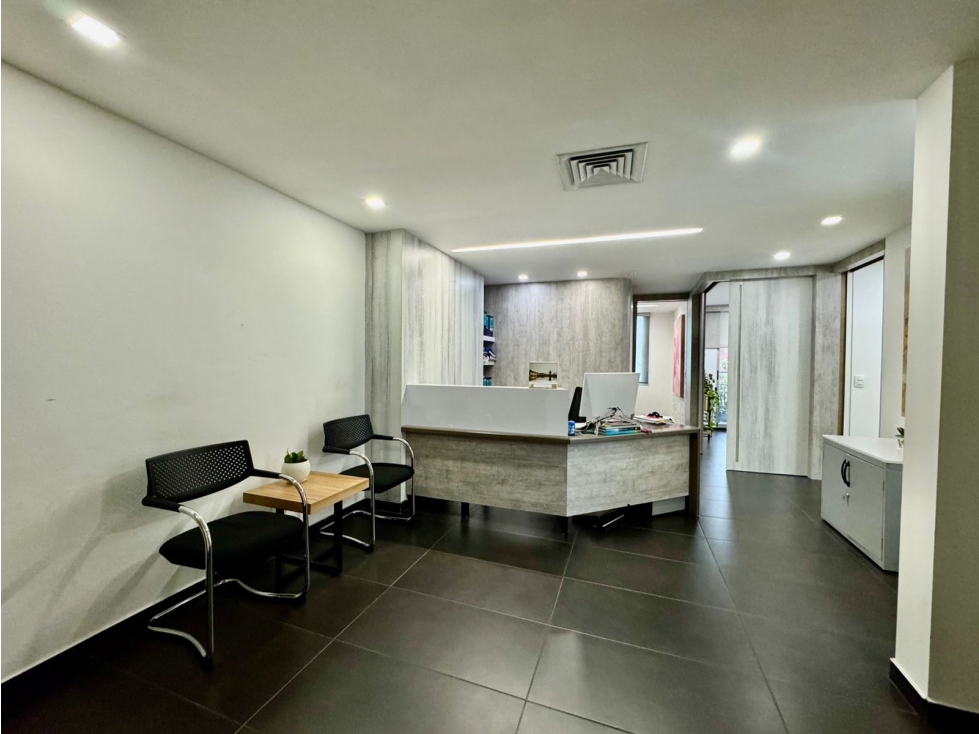 Oficina para la venta en El Poblado, cerca al C.C Oviedo — foto 4