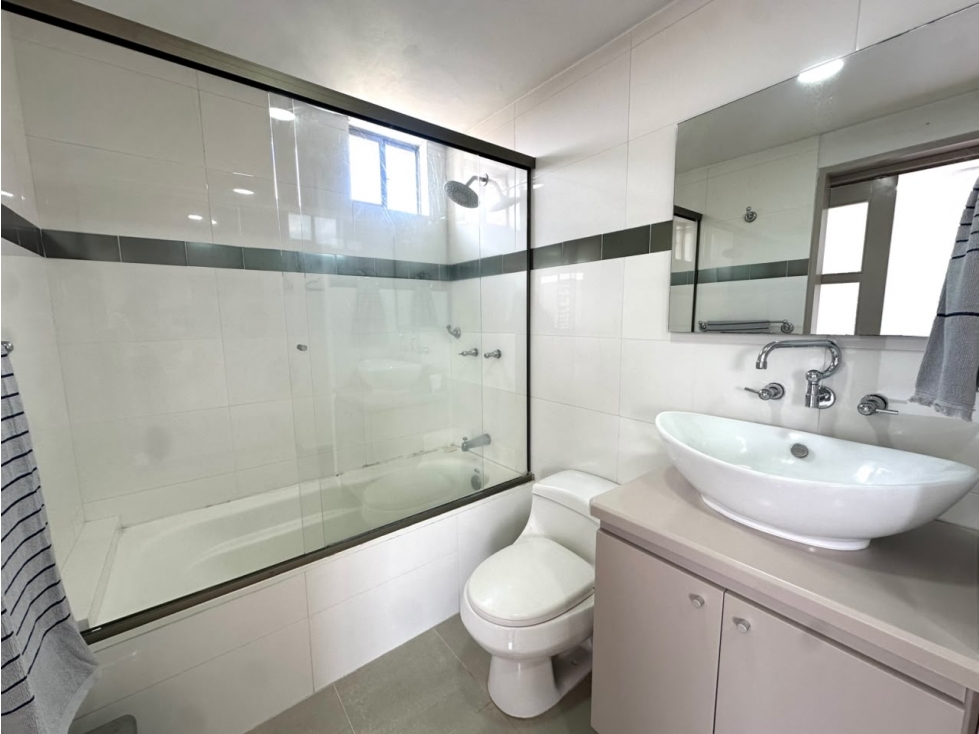 Apartamento para renta amoblada en El Poblado, piso 14 — foto 3