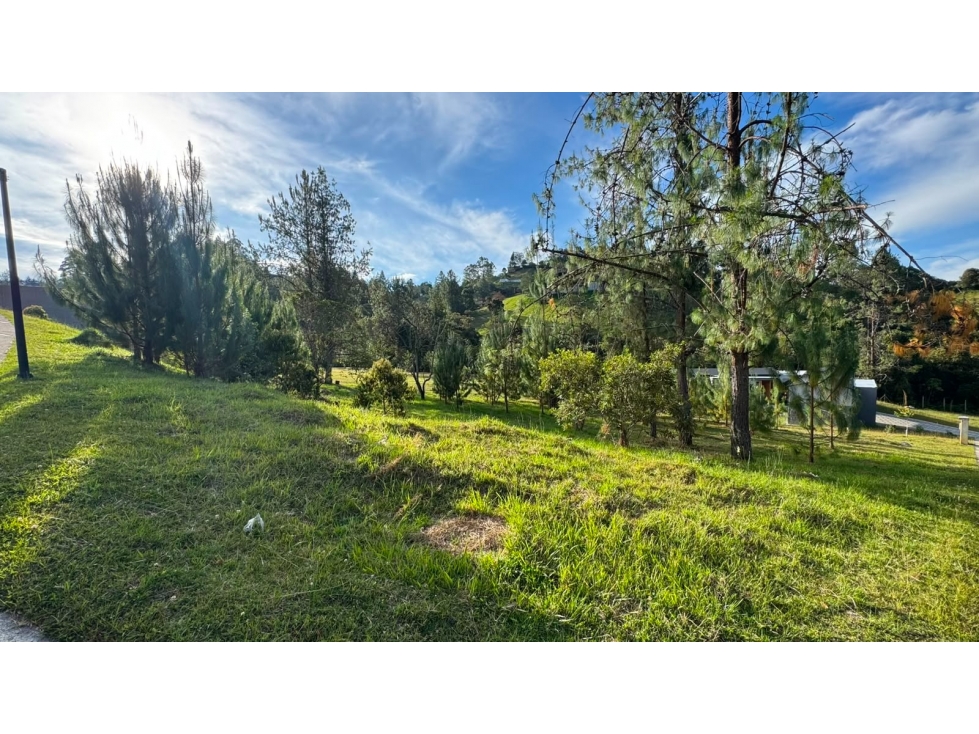 Lote en parcelación para venta en Envigado, altos del escobero — foto 4