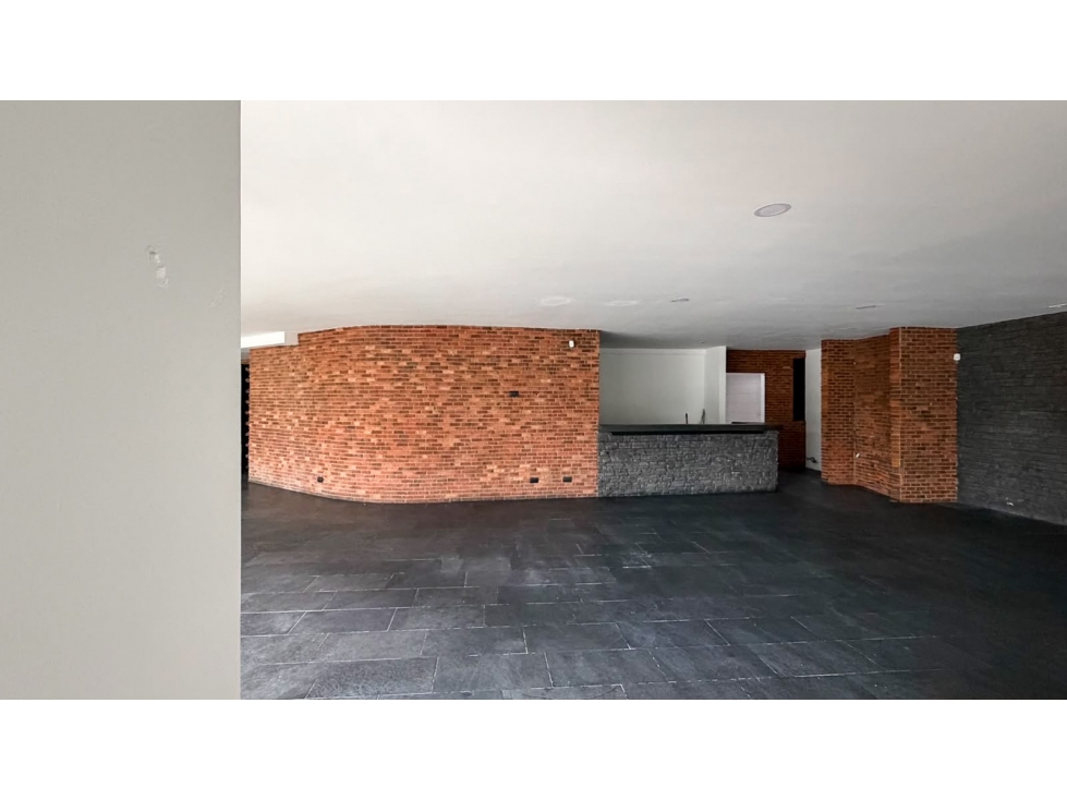 Local comercial con terraza para venta y renta en El Poblado, Manila — foto 4