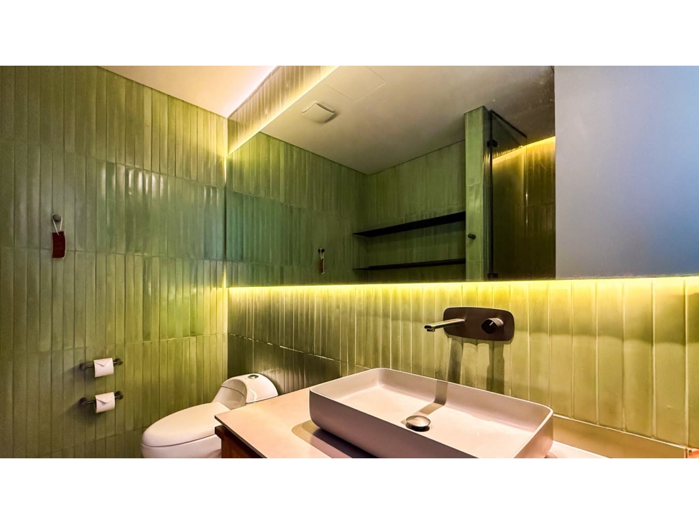Apartasuite para venta en El Poblado, en proyecto hotelero, pisto alto — foto 4