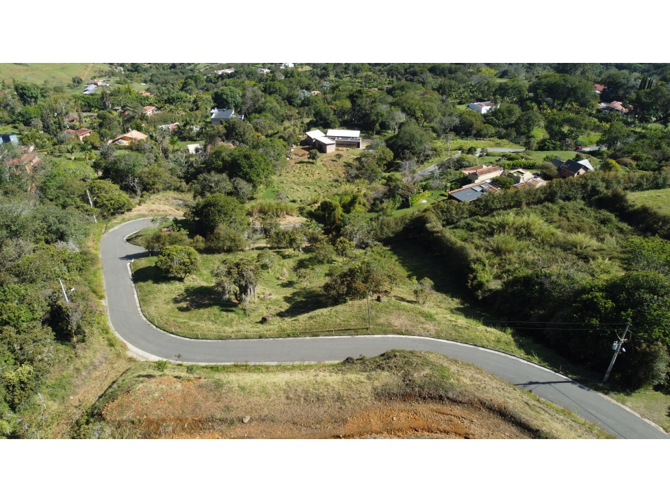 Lote en parcelación en Copacabana — foto 4