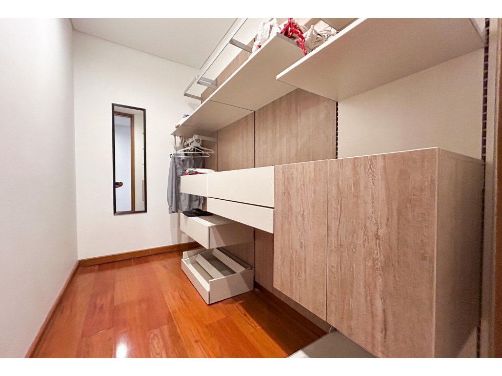 Casa de lujo para la venta en exclusiva zona cerca al tesoro — foto 5