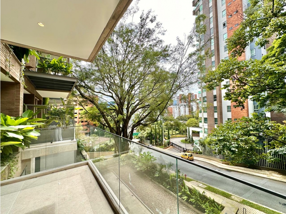 Apartaestudio espacioso en venta en Castropol — foto 4