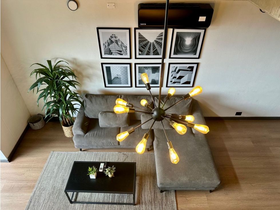 Espectacular apartaestudio dúplex para renta amoblada en Laureles — foto 2