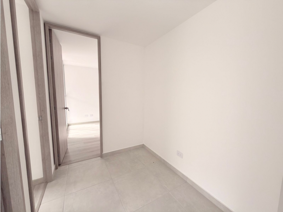 Apartamento para la venta y renta tradicional en Sabaneta, piso 4 — foto 5