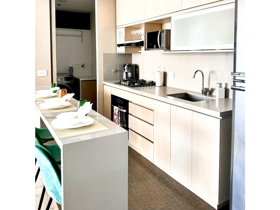 Apartamento para la venta en el Poblado, piso 18