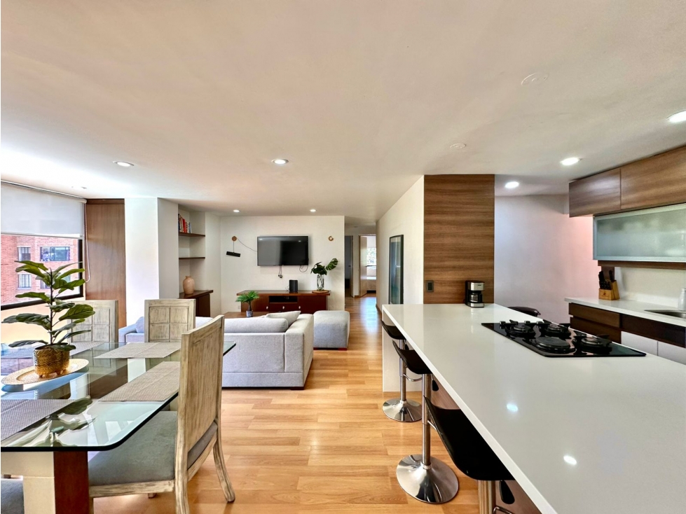Apartamento para la renta en El Poblado, sector Alejandría piso 6 — foto 5