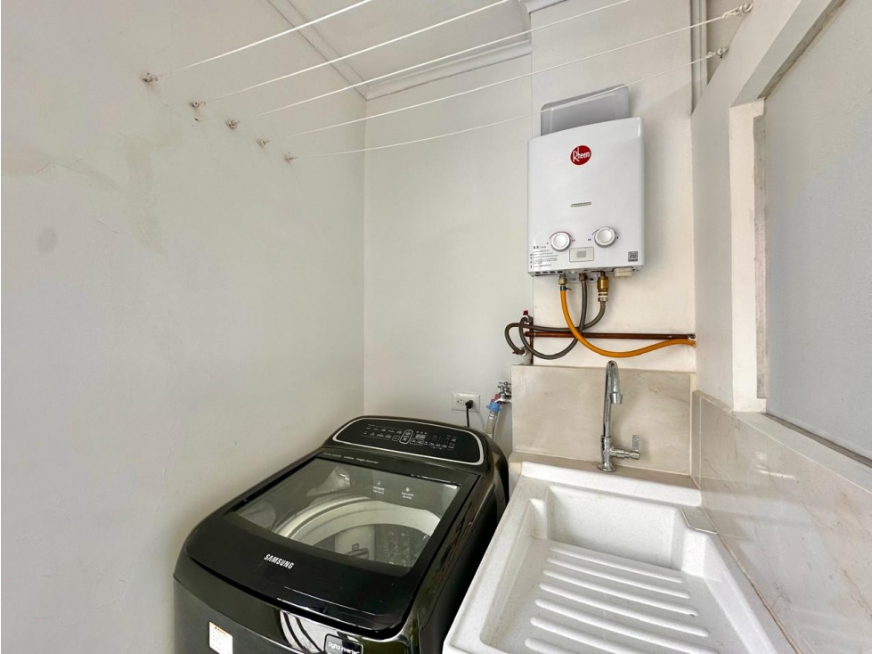 Apartaestudio para la renta en El Poblado, piso 4 — foto 6