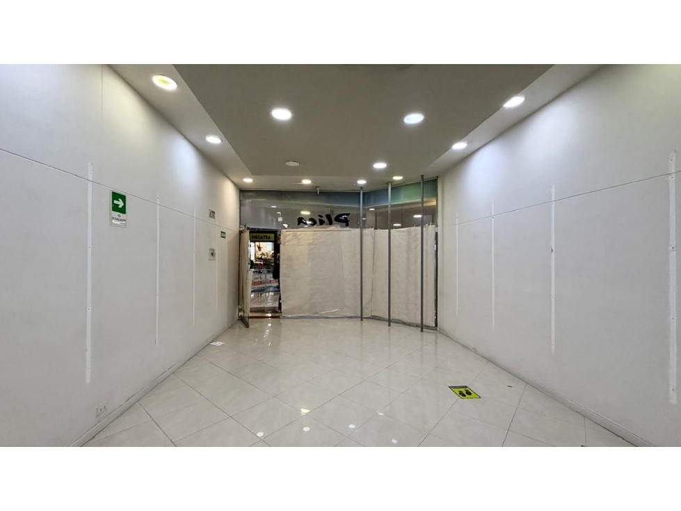 Local comercial en renta y venta en El Poblado, en CC San Diego — foto 5