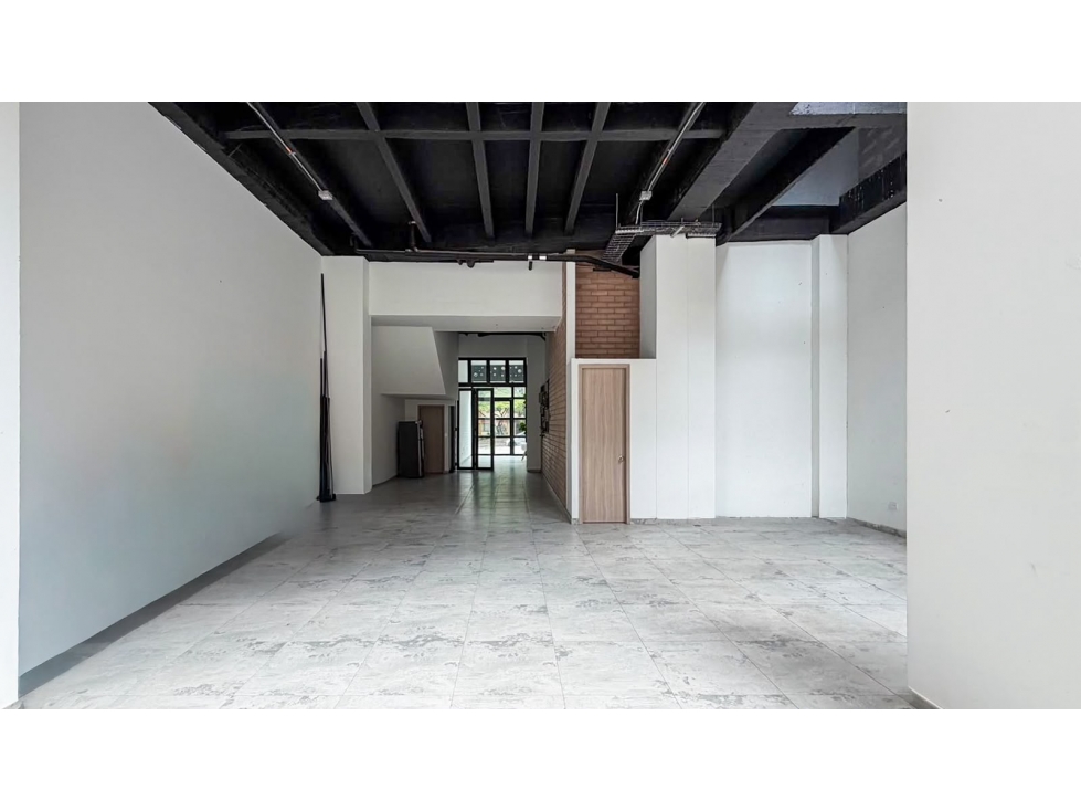 Local comercial para venta y renta en Laureles, la américa - piso 1