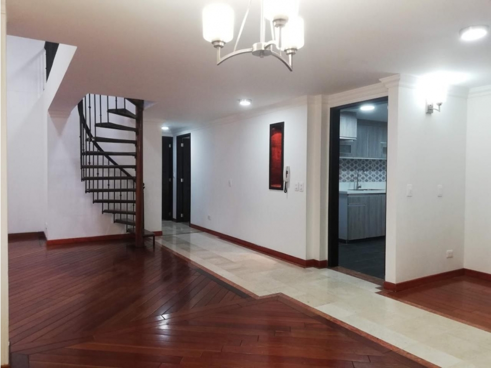 Apartamento dúplex para la venta en la pasadena, Bogotá — foto 2
