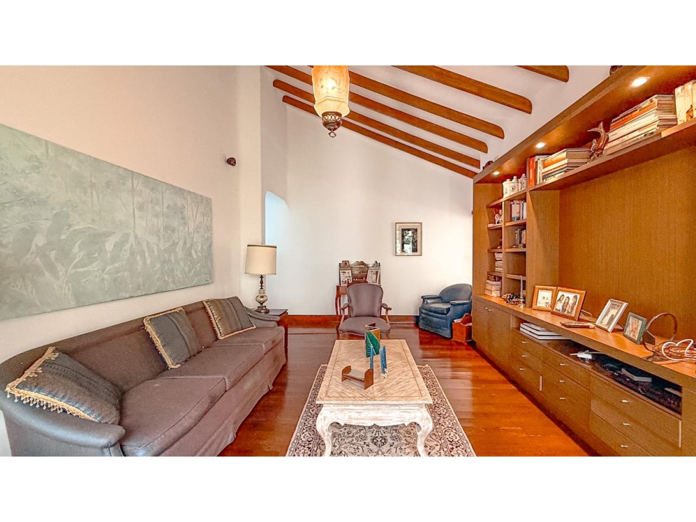 Casa para la renta amoblada y tradicional en El Poblado — foto 5