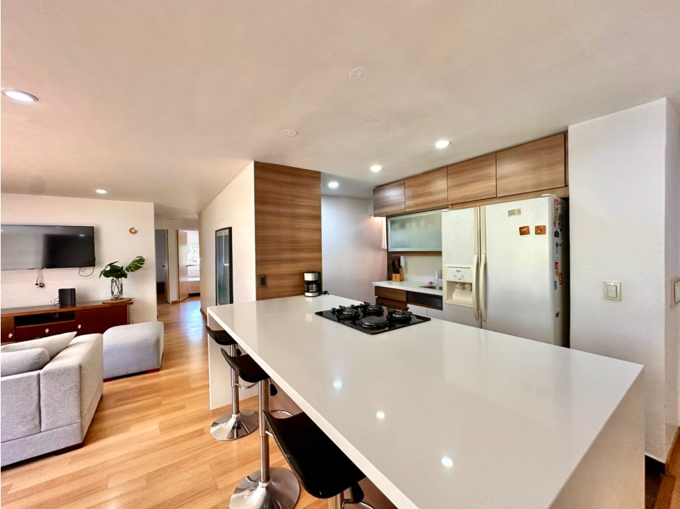 Apartamento para la renta en El Poblado, sector Alejandría piso 6 — foto 6