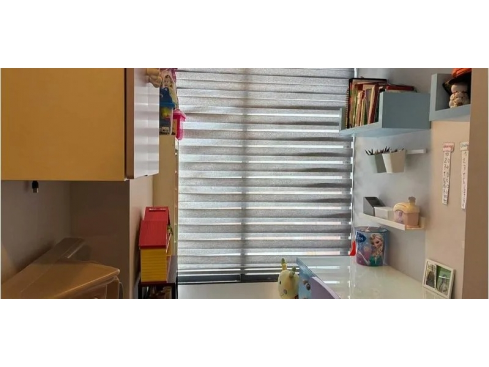 Apartamento remodelado en El Poblado Castropol — foto 6