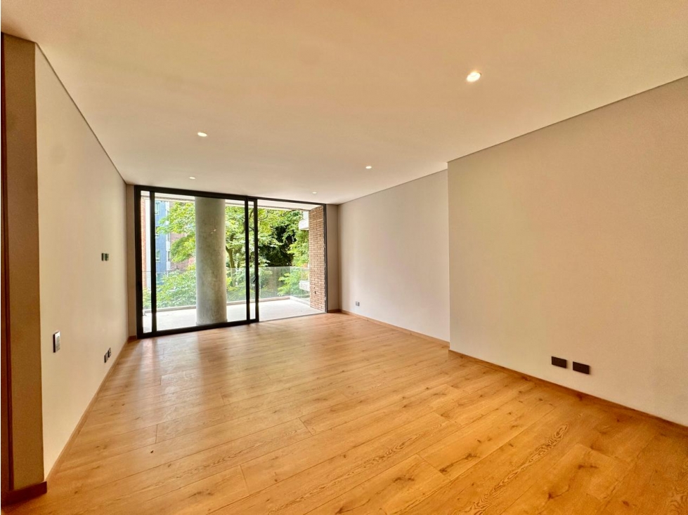 Apartaestudio espacioso en venta en Castropol — foto 2