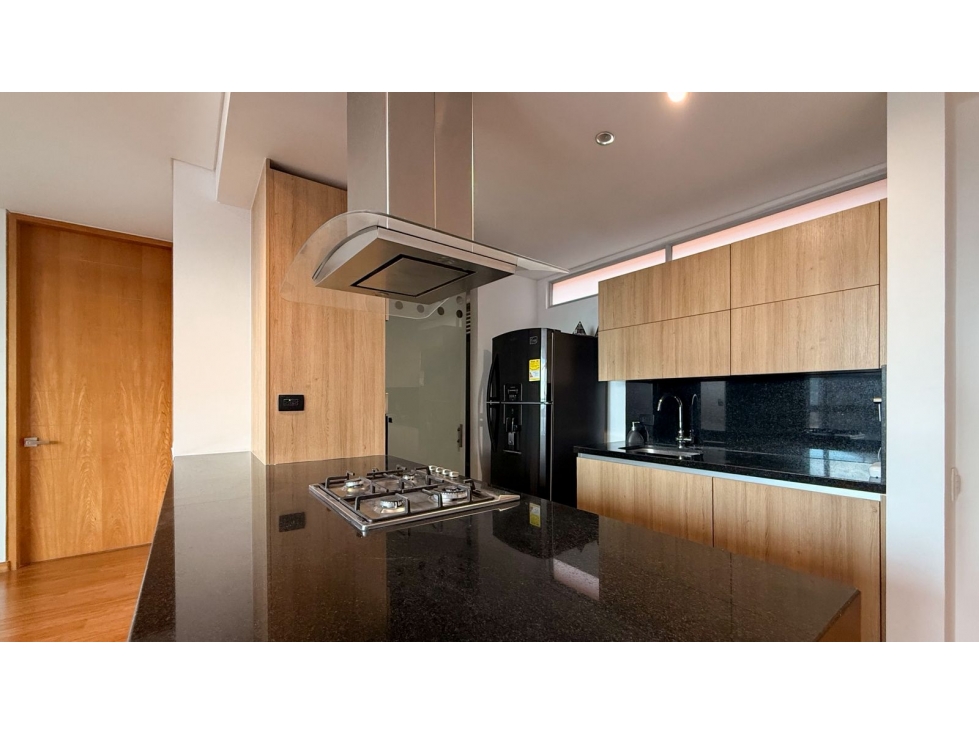 Apartamento para la venta en El Poblado, cerca al Tesoro piso 19 — foto 4