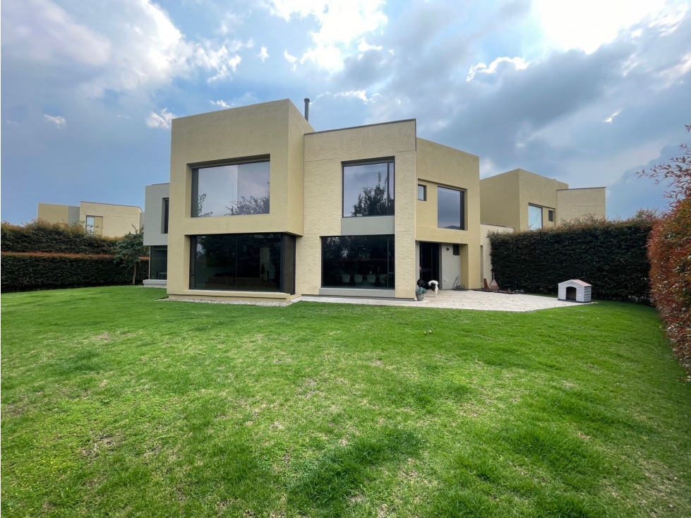 Casa en Venta Cota - 1