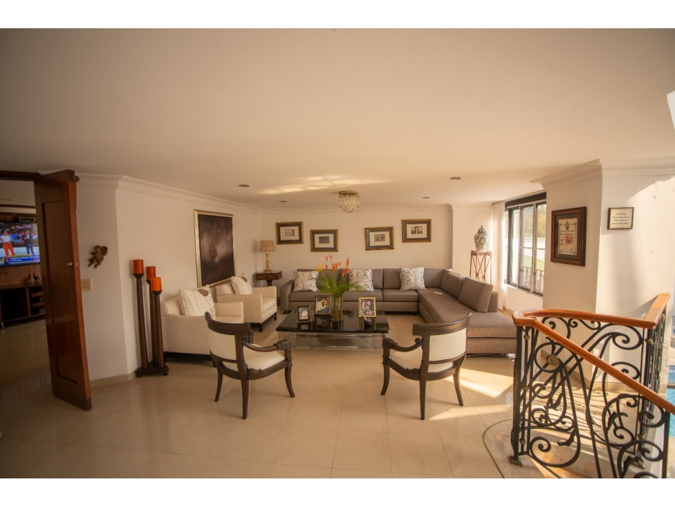 VENDO ESPECTACULAR CASA MODERNA EN CIUDAD JARDÍN(FN)CW:5627050 — foto 2