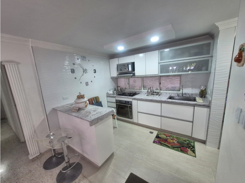 VENDO LINDO APARTAMENTO PISO 1 EN CAPRI (JPG) CW:9581166