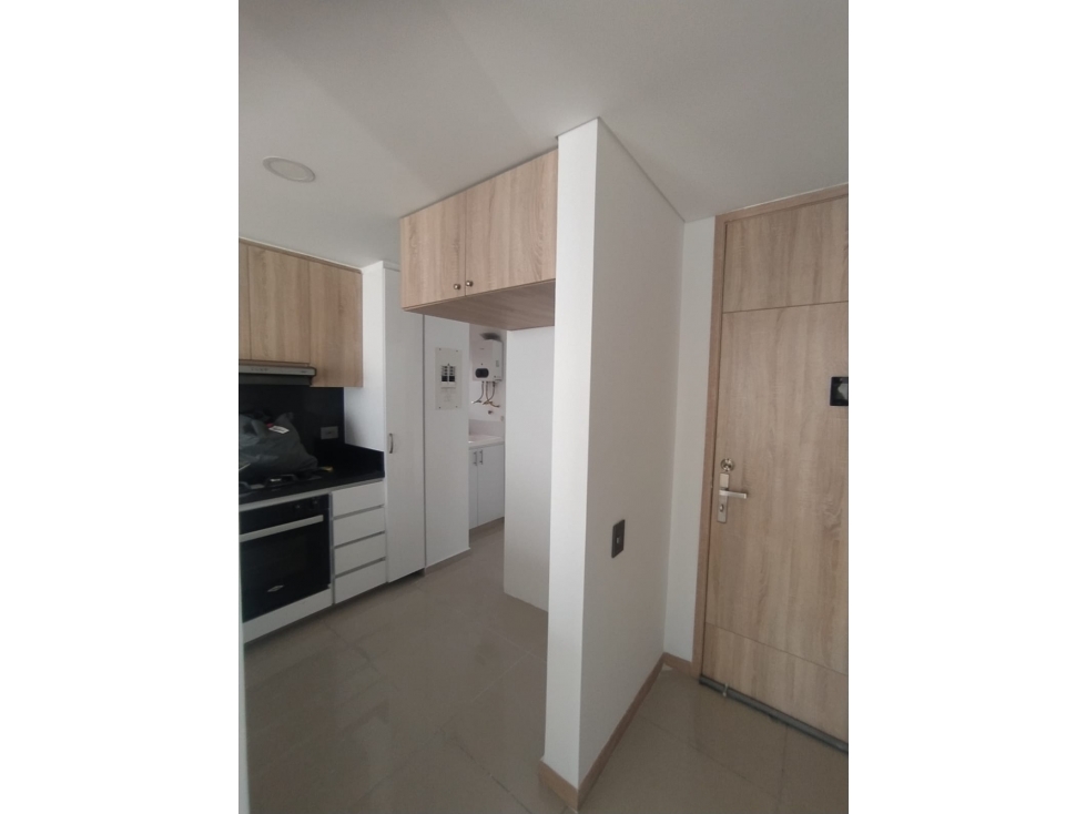 VENDO APARTAMENTO PISO 8 EN QUINTAS DE DON SIMON (A.M) CW:9845224 — foto 3