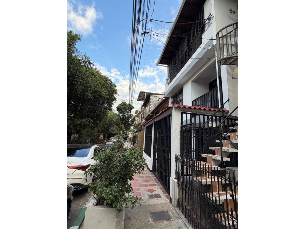 VENDO CASA UNF. DE 3 PISOS B/. DEPARTAMENTAL(FG)W:10330109 — foto 3