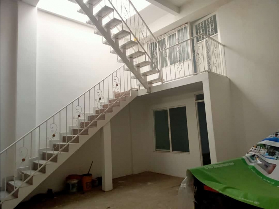 ESPECTACULAR BODEGA PARA ESTRENAR EN SAN NICOLAS (M.U) CW: 6219851 — foto 2