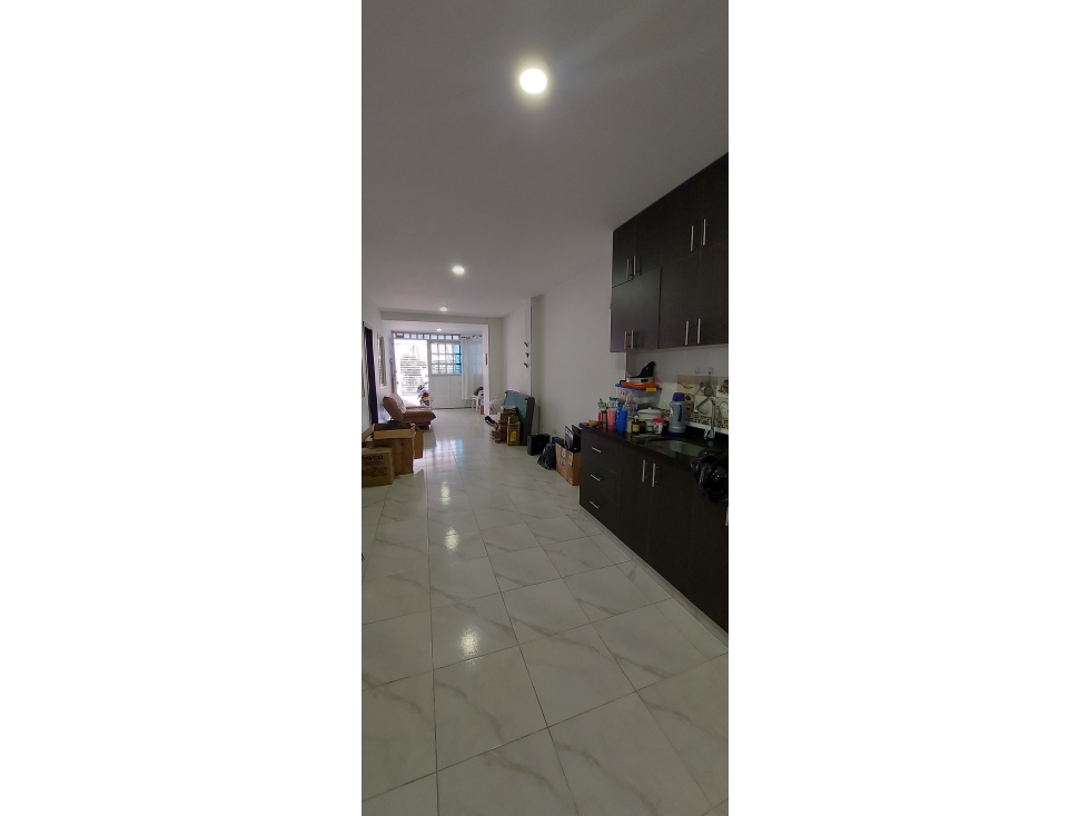 VENDO CASA BIFAMILIAR EN EL BARRIO LA BASE (D.M) CW:8297639 — foto 5