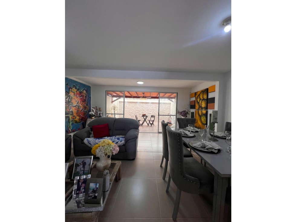 VENDO LINDA CASA EN CIUDAD COUNTRY (G.S) CW:9238396 — foto 2