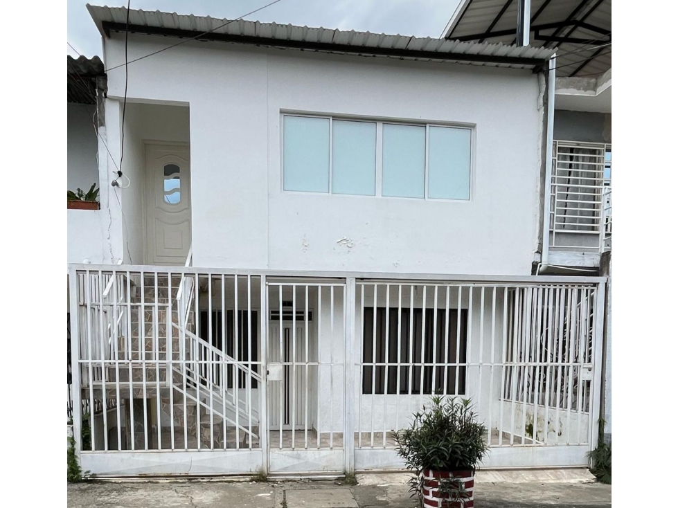 VENDO CASA EN EL BARRIO EL JARDIN (P.Z) CW:9518375
