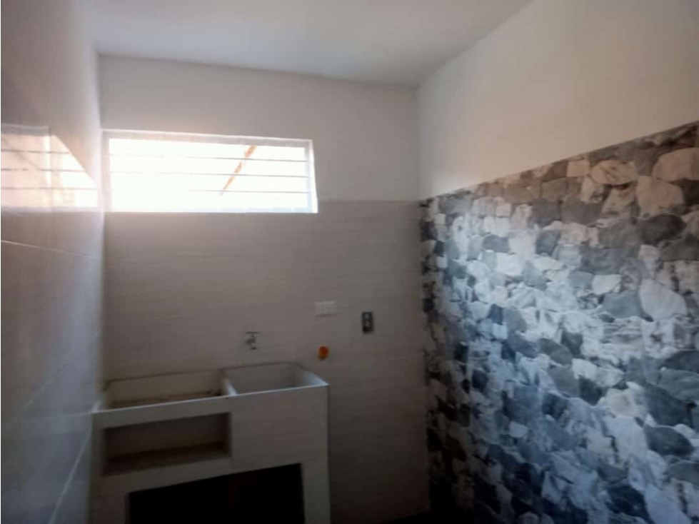 ESPECTACULAR BODEGA PARA ESTRENAR EN SAN NICOLAS (M.U) CW: 6219851 — foto 4