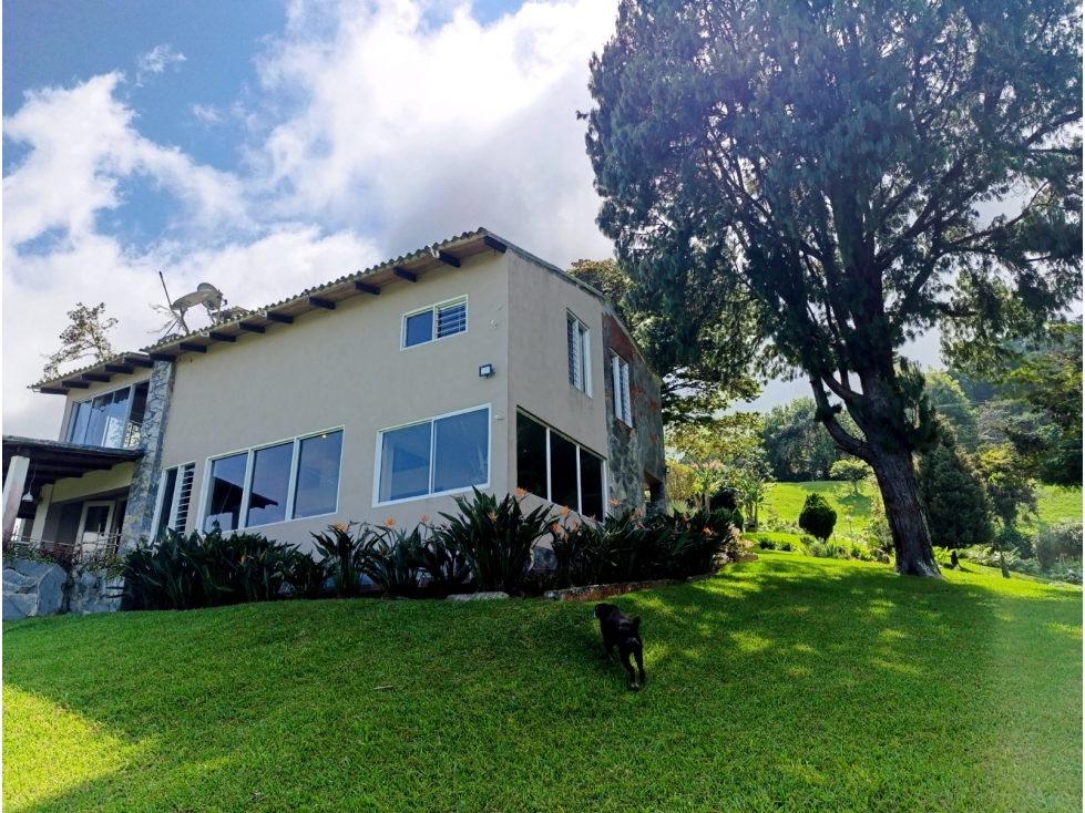 VENTA DE HERMOSA FINCA CAMPESTRE EN DAPA (BV) CW: 9917302