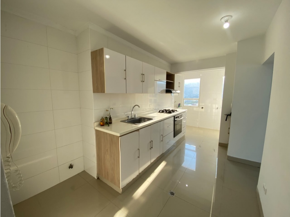 VENDO APTO EN TORRES DE LA PLAZUELA PISO 16 CAMBULOS(PZ)W:10247687 — foto 5
