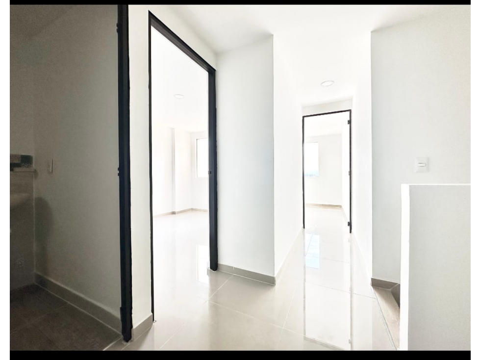 VENDO APARTAMENTO DÚPLEX EN BARRIO GUADUALES (L.R) CW:7344596 — foto 4