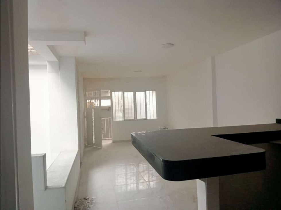 ESPECTACULAR BODEGA PARA ESTRENAR EN SAN NICOLAS (M.U) CW: 6219851 — foto 5