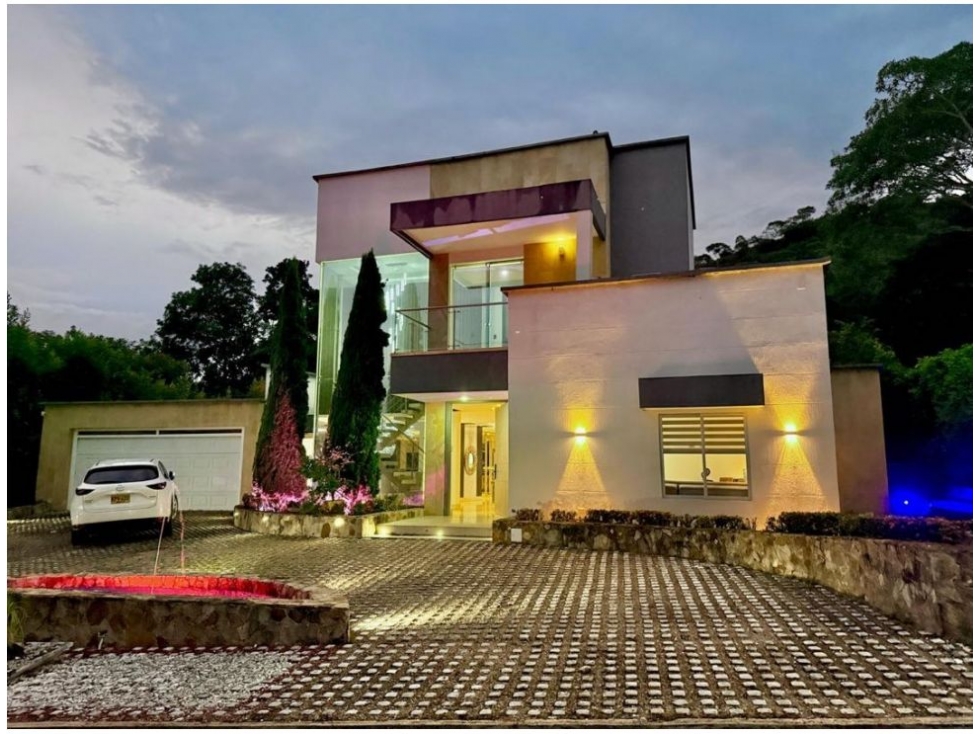 VENDO LINDA CASA CAMPESTRE EN ALFAGUARA (K.T) CW:10131504