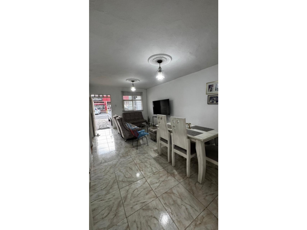 VENDO CASA BIFAMILIAR EN EL BARRIO EL GUABAL(P.Z) CW:9576937 — foto 5